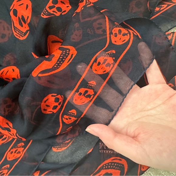 Alexander McQueen Silk Scarf - Picture 2 of 3